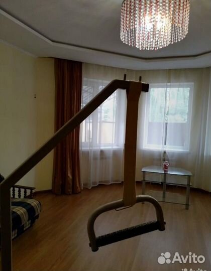 Прикроватная стойка