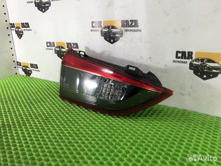 Фонарь в крышку багажника левый L Mazda 6