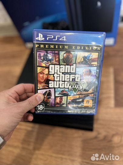 Ps4 pro 1tb + gta5