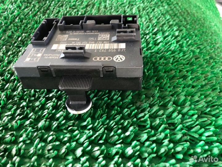 Блок управления лев. перед. audi Q7