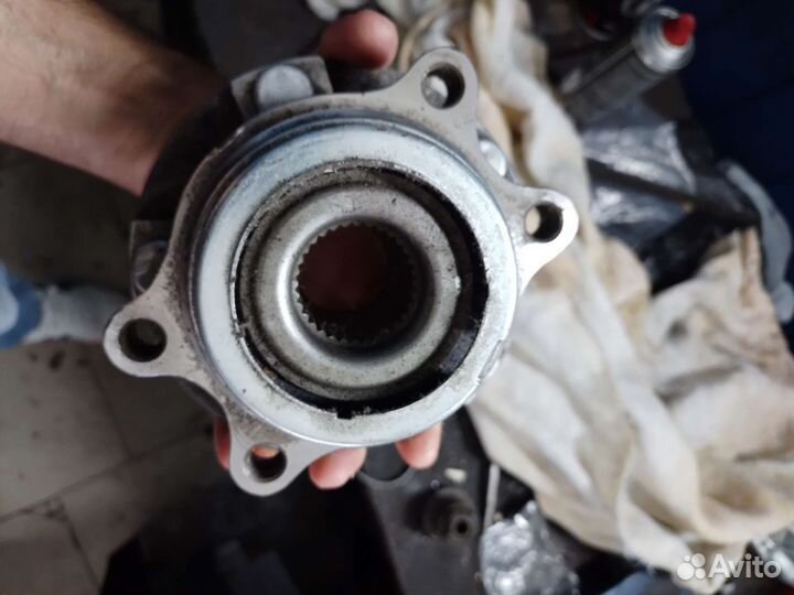 Ступица с подшипником DB 83037 miles nissan