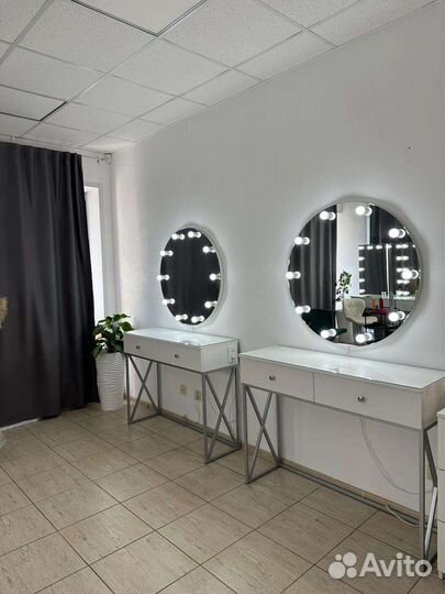 Туалетный столик