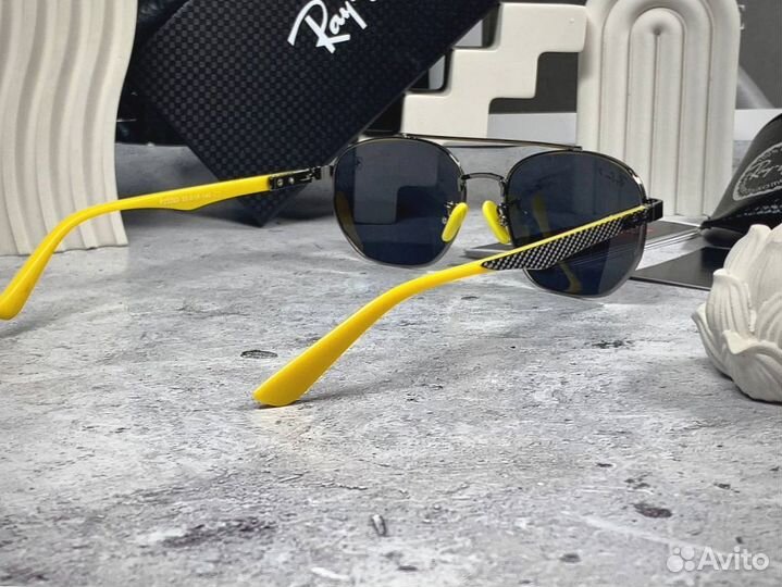 Очки Ray Ban Ferrari желтые