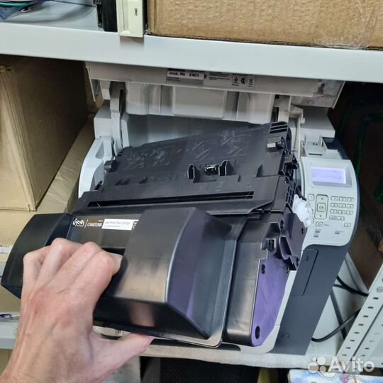 Лазерный принтер HP Laserjet P4015
