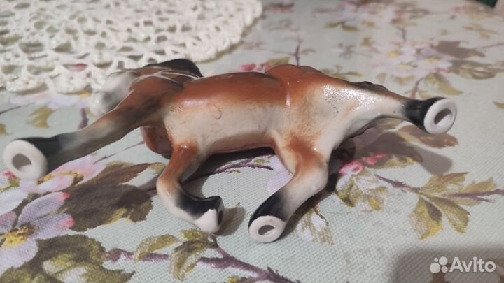 Статуэтка Лошадка