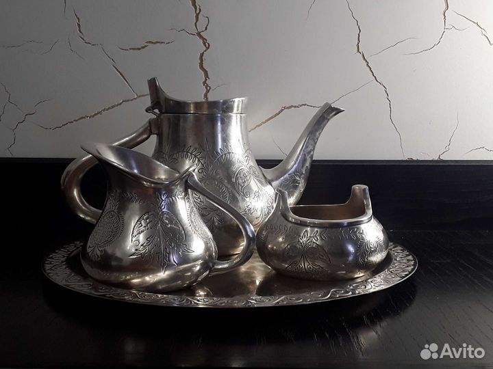 Роскошный чайный сервиз латунь