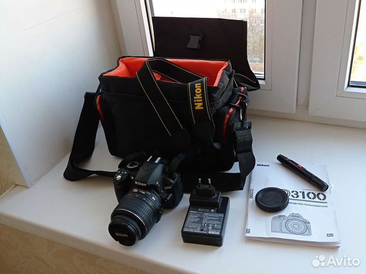 Зеркальный фотоаппарат Nikon d3100
