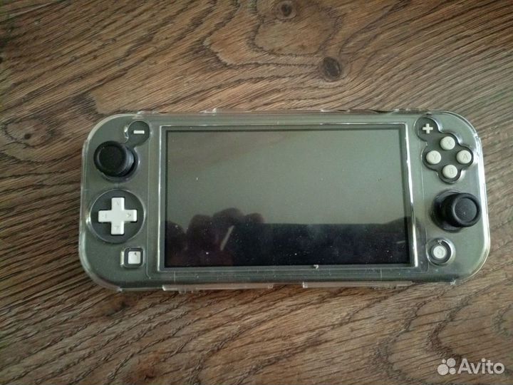 Nintendo switch lite с играми