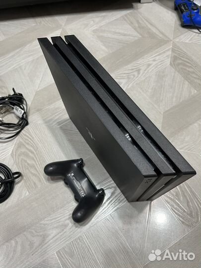 Sony playstation 4 Pro 1tb 7208В