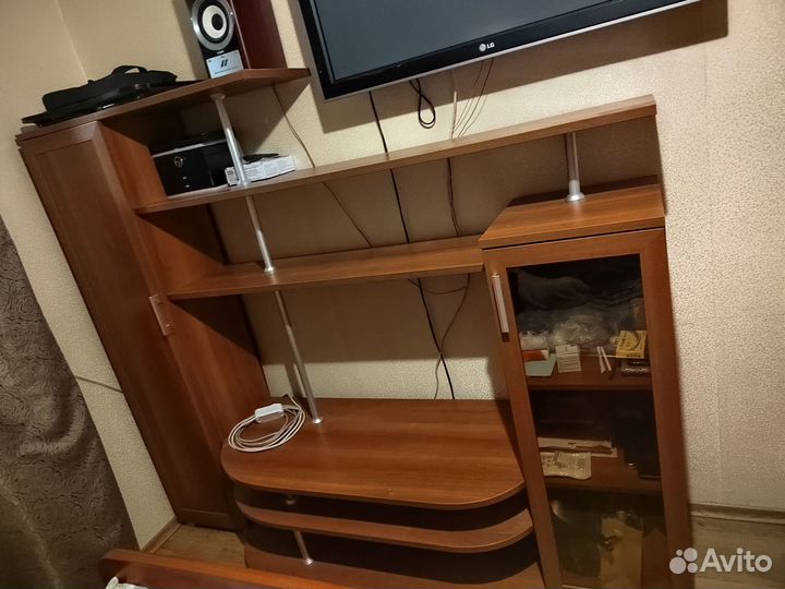 Стенка в гостиную