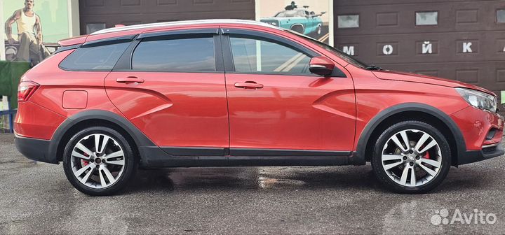 LADA Vesta Cross 1.6 МТ, 2020, 110 000 км