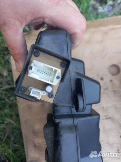 Динамики передних дверей BMW E39