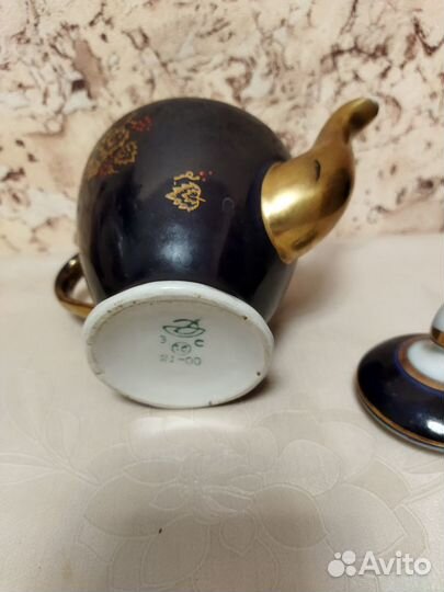 Заварные фарфоровые чайники времен СССР
