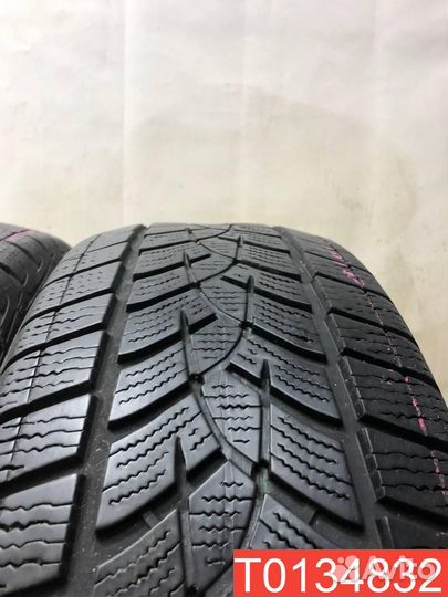 Goodyear UltraGrip Performance+ 215/60 R17 96H