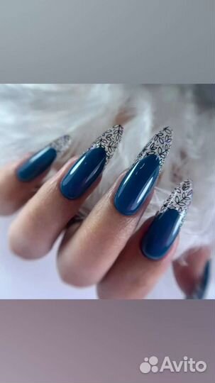 Маникюр и педикюр