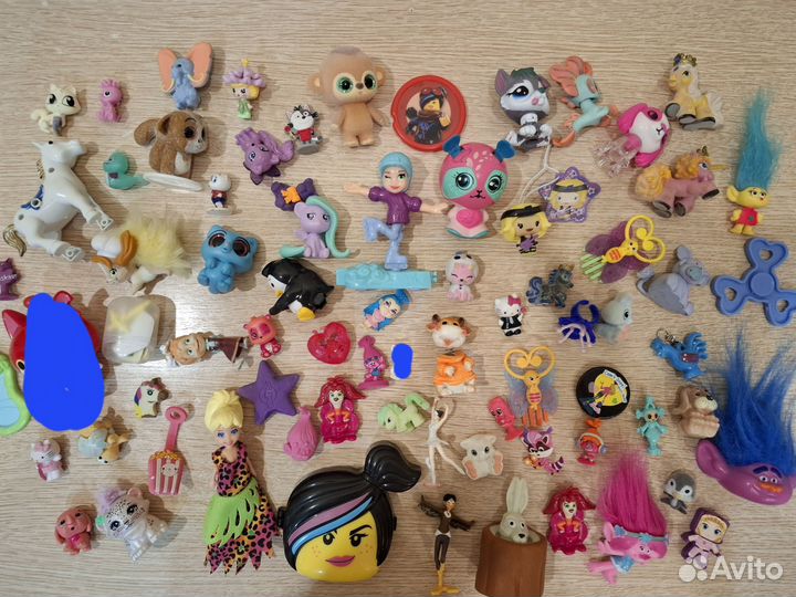 Мелкие игрушки пакетом для девочек