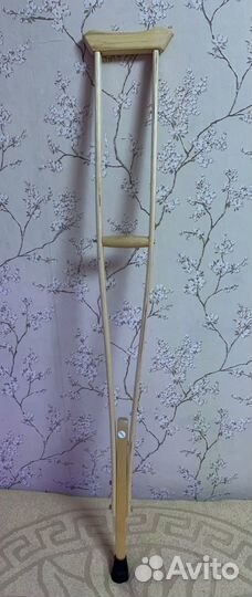 Костыль подмышечный деревянный