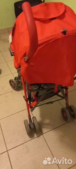 Прогулочная коляска