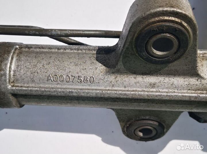 Рейка рулевая б/у 57700-4H101 для grand starex