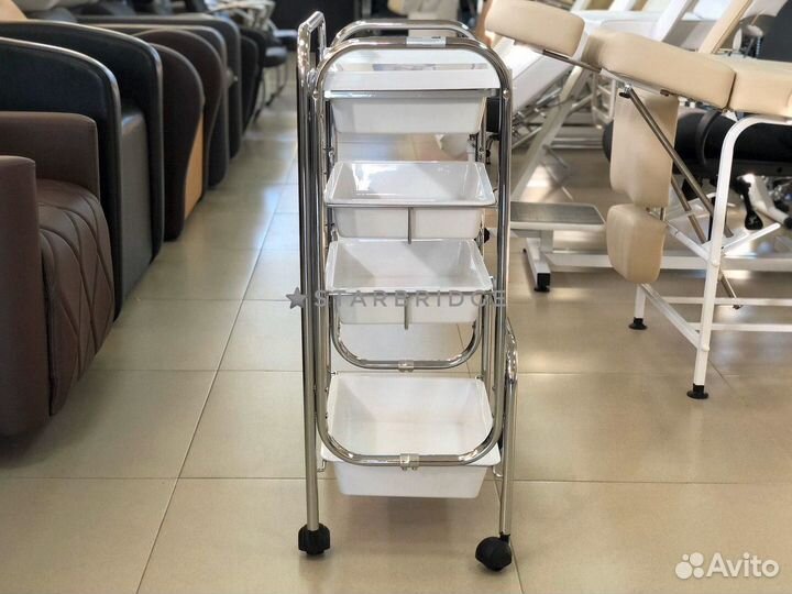 Тележка косметолога