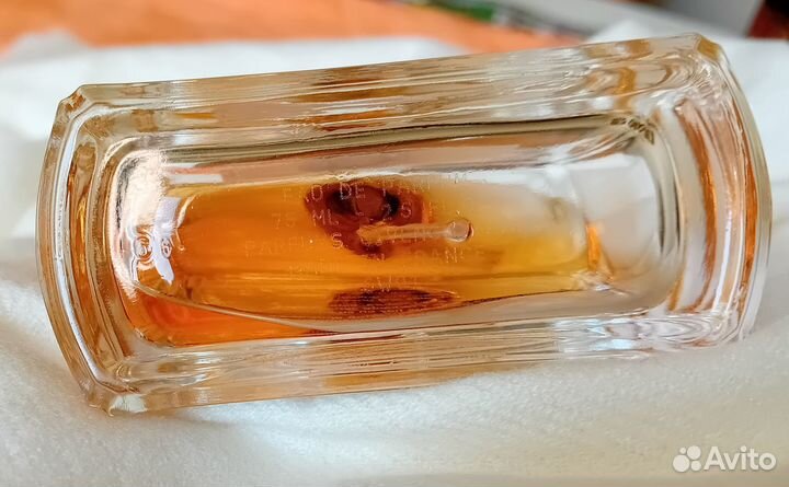 Dahlia Divin Givenchy 2014