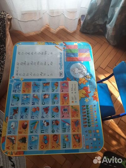 Детский столик для занятий со стульчиком