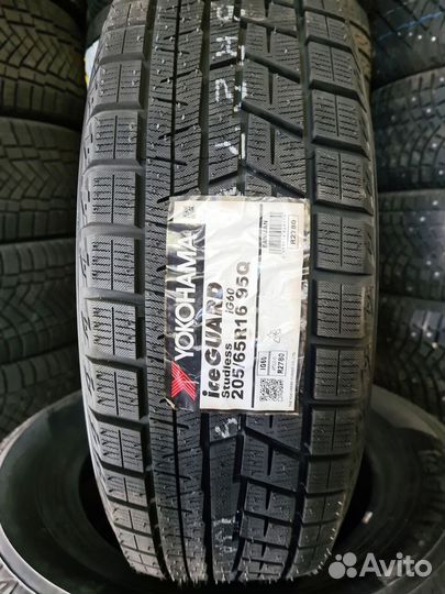 Yokohama Ice Guard IG60 205/65 R16