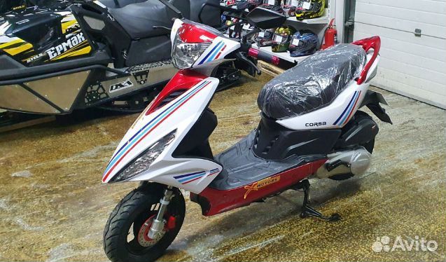 Скутер X-motors Corsa