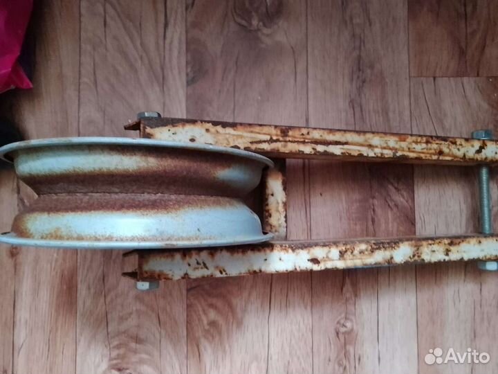 Ручной мини домкрат