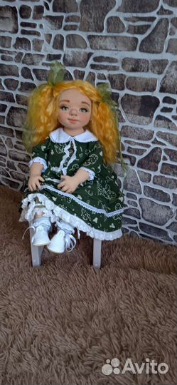 Кукла ручной работы текстильная