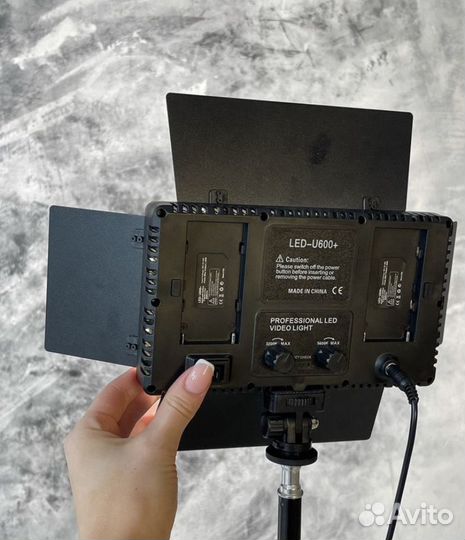 Видеосвет Led 600