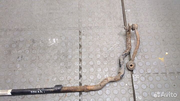 Стабилизатор подвески задний Volkswagen Touareg