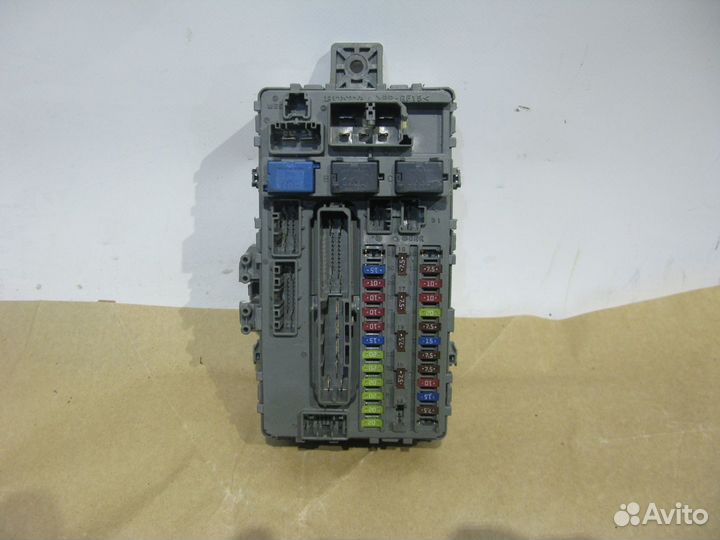 Блок предохранителей Acura TSX