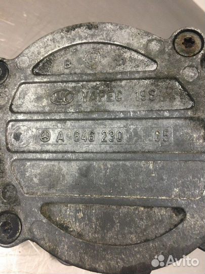 Насос вакуумный Mercedes C-Class W203 OM646 2.2