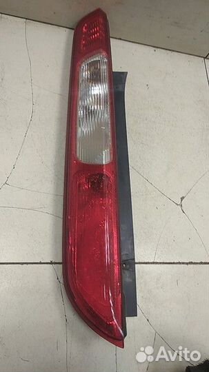 Фонарь левый Ford Focus