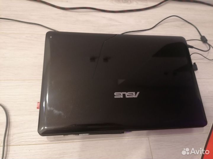 Ноутбук asus