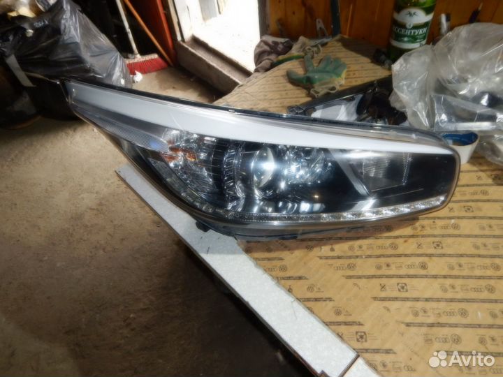 Фара правая c дхо Kia Ceed 2012-2018