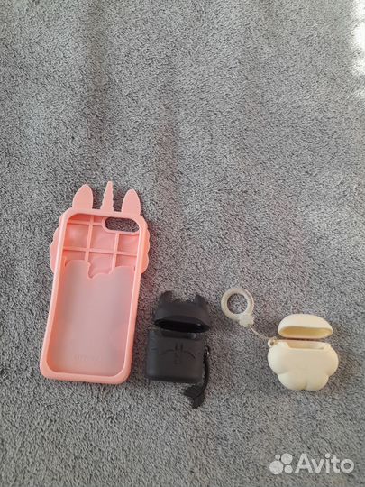 Чехол на iPhone и чехлы на наушники AirPods