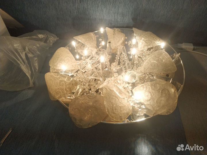 Люстра потолочная с пультом