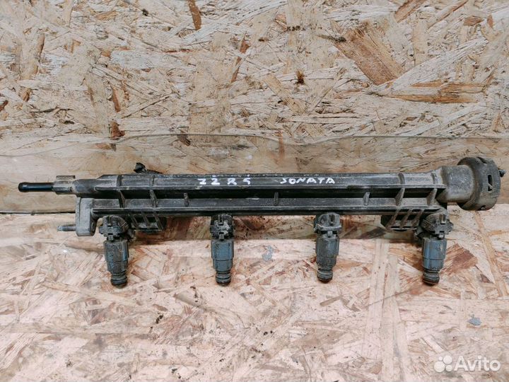 Рейка топливная (рампа) Hyundai Sonata