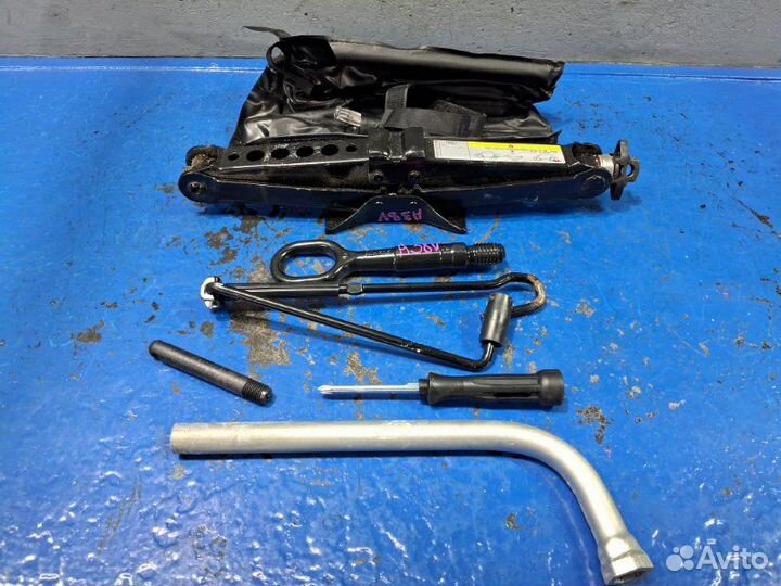 Домкрат Audi A3 8V