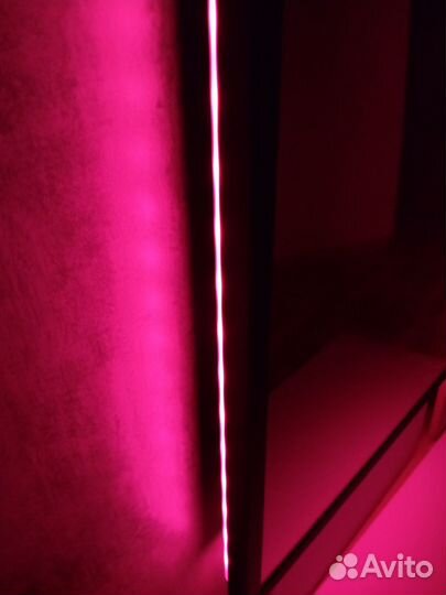 Зеркало с подсветкой новое