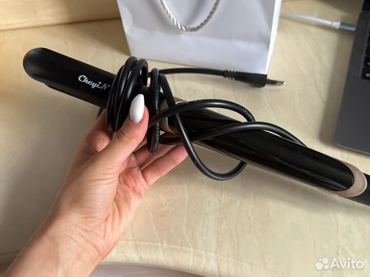 Выпрямитель для волос