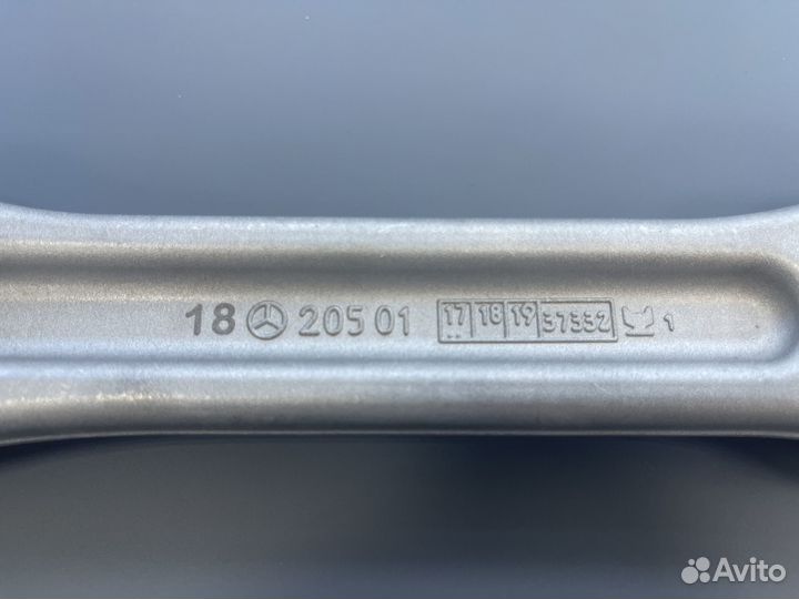 Рычаг передний нижний LR A2053306710 Mercedes-Benz