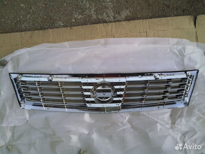 Решётка радиатора новая Nissan Teana J31 рестайл
