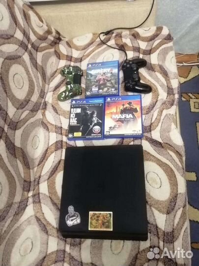Sony PS4 slim 1tb