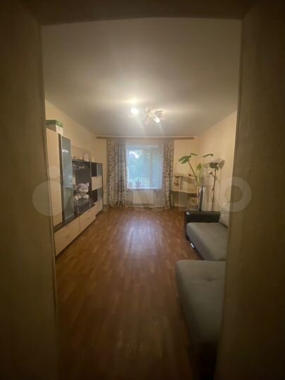 2-к. квартира, 54 м², 2/2 эт.