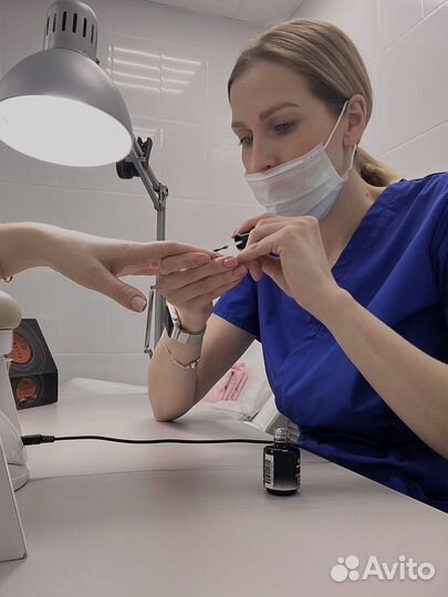 Комбинированный маникюр