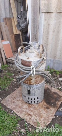 Погружной насос