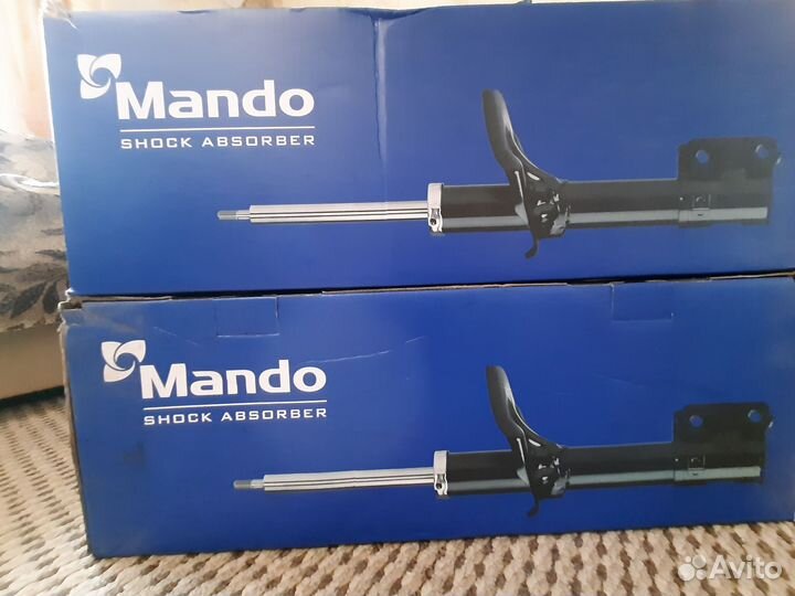 Продаю задние амортизаторы Киа Спектра